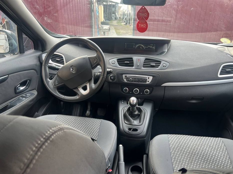 Renault Scenic 2013
