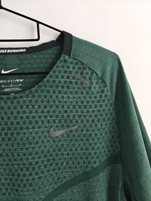 Nike koszulka sportowa krótki rękaw logowana M