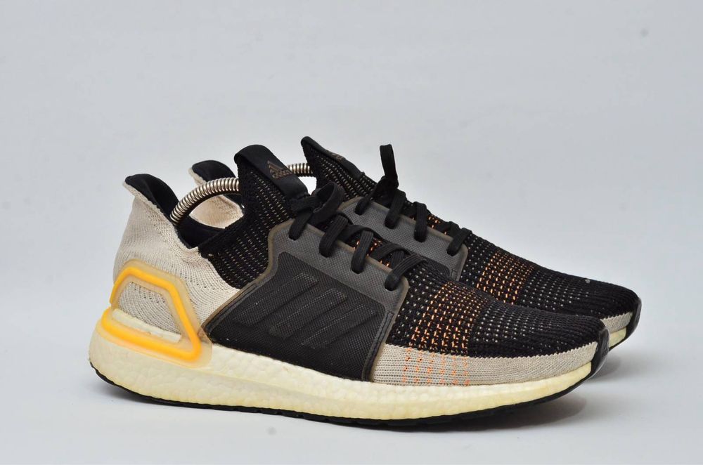 Adidas boost 42,5р кроссовки кросівки