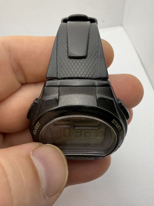 Zegarek Casio W-734