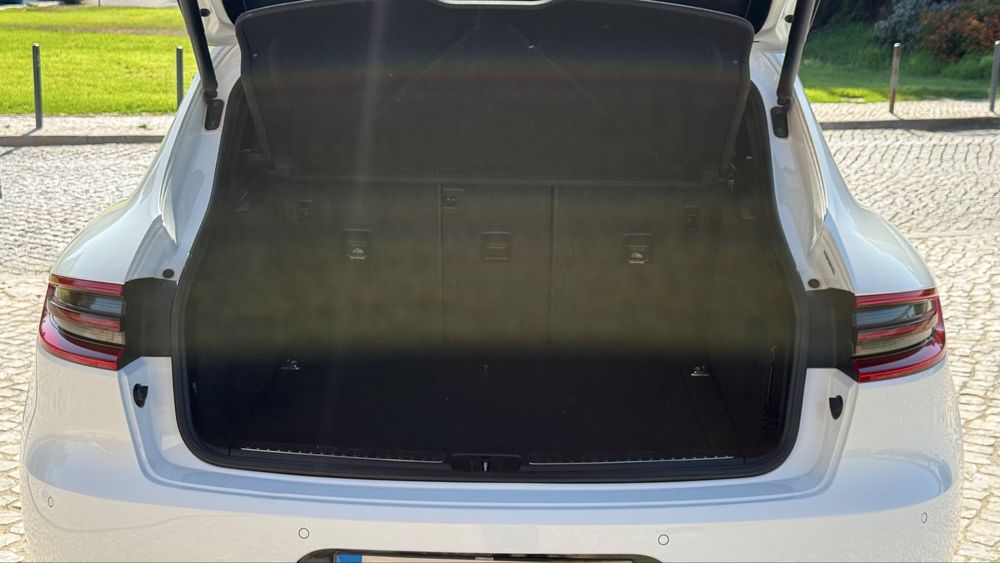 Porsche Macan S 3.0 V6 - Full Extras