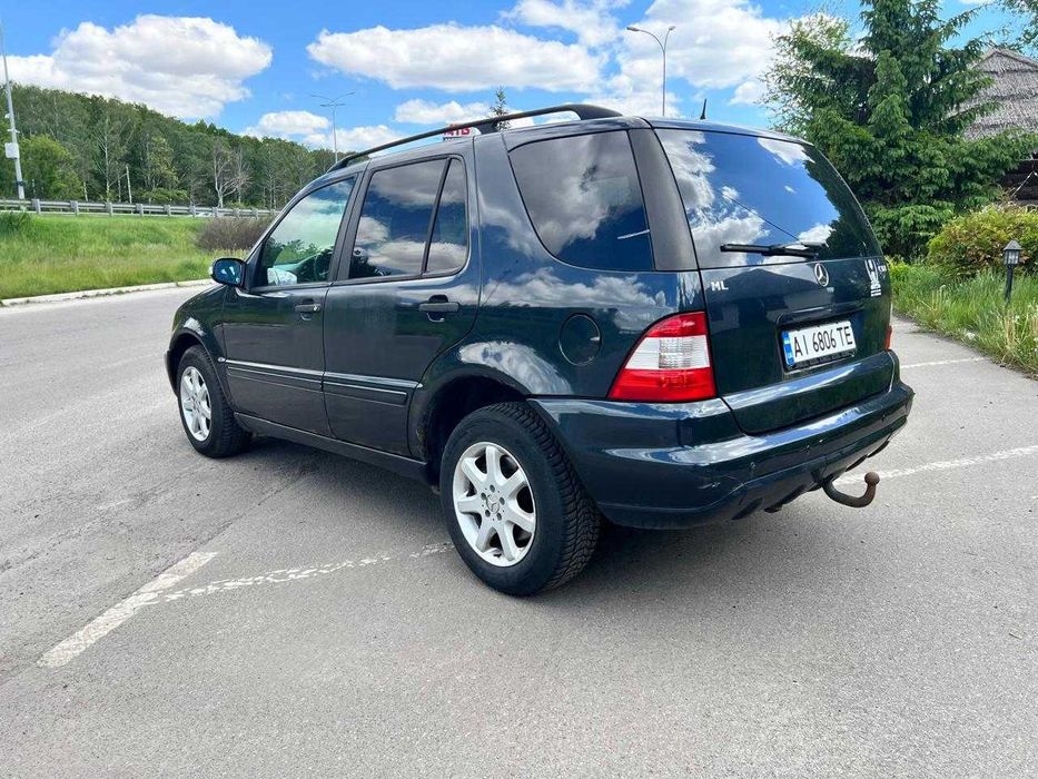 Mercedes-Benz M-Class 2002