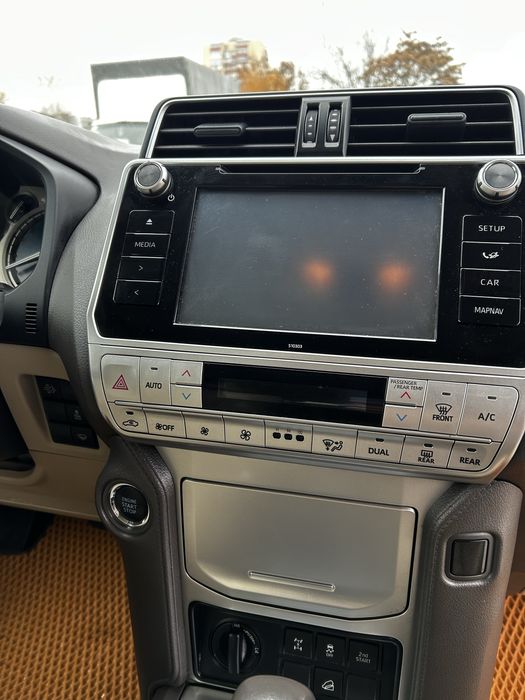 Toyota Land Cruiser Prado 2018