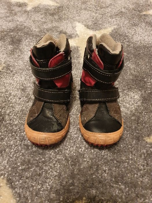 Kozaki r. 26 skórzane dziewczęce