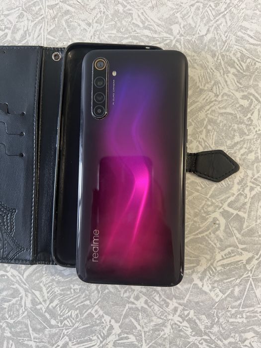 Realme 6 pro 8/128 стан нового