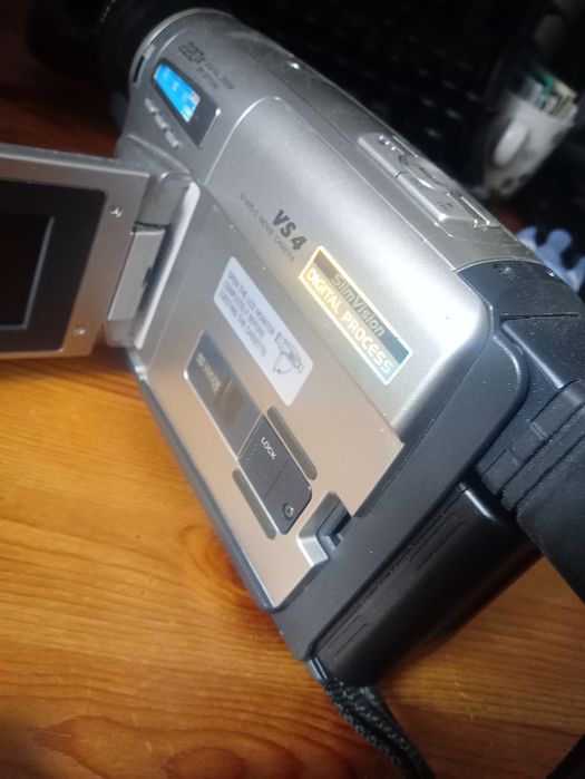 Sprzedam kamerę Svhs Panasonic
