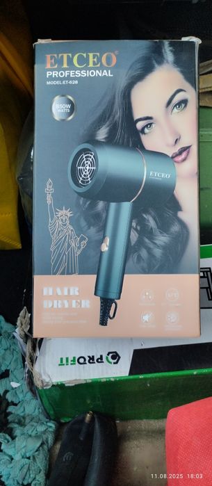 Продам новый фен