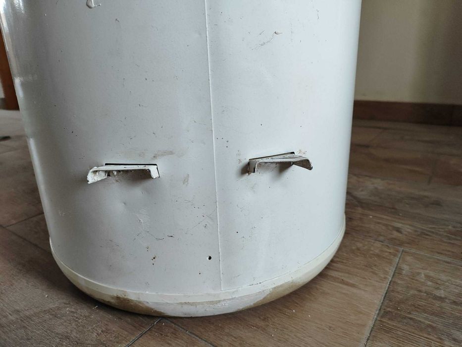 Bojler 80l, elektryczny