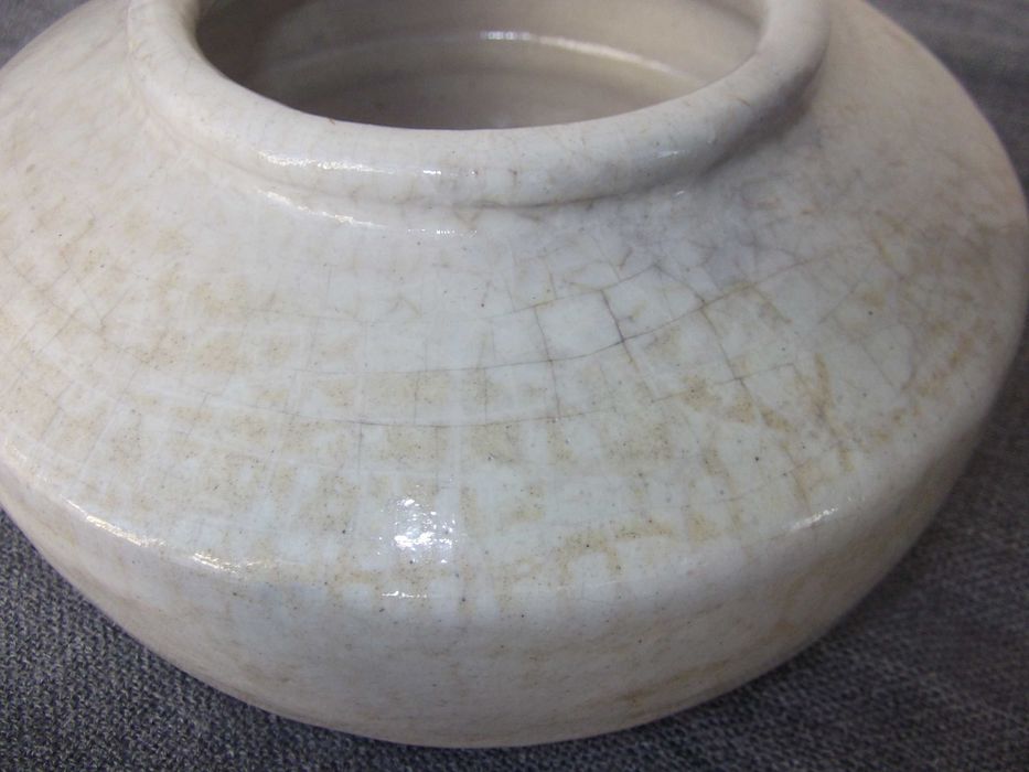 Jarras taças potes caixa em porcelana / Porcelain vases bowls pots box