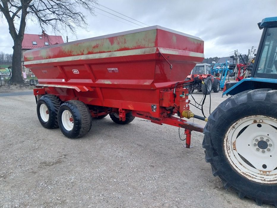 Rozsiewacz wapna,pomiotu Miro Duchesne 10ton