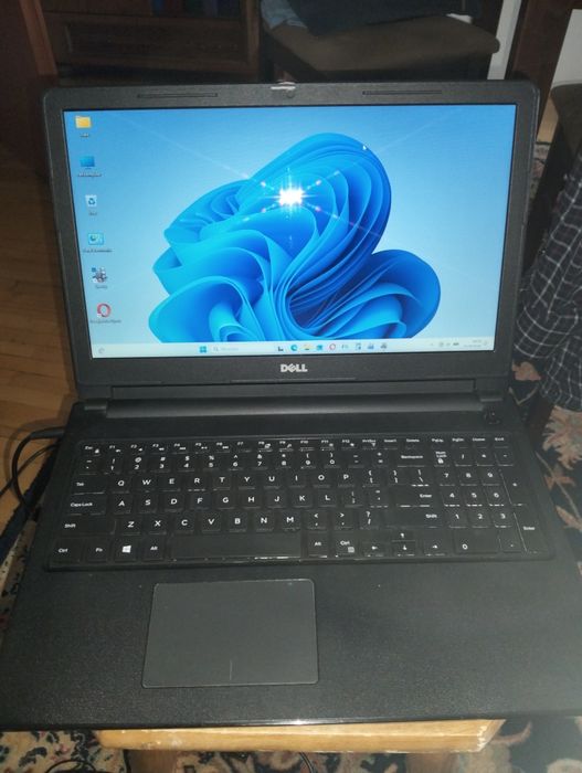 Dell Inspiron 15 model 3567