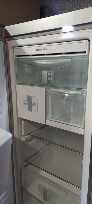 Комплект Liebherr Б/У — холодильник + морозильная камера