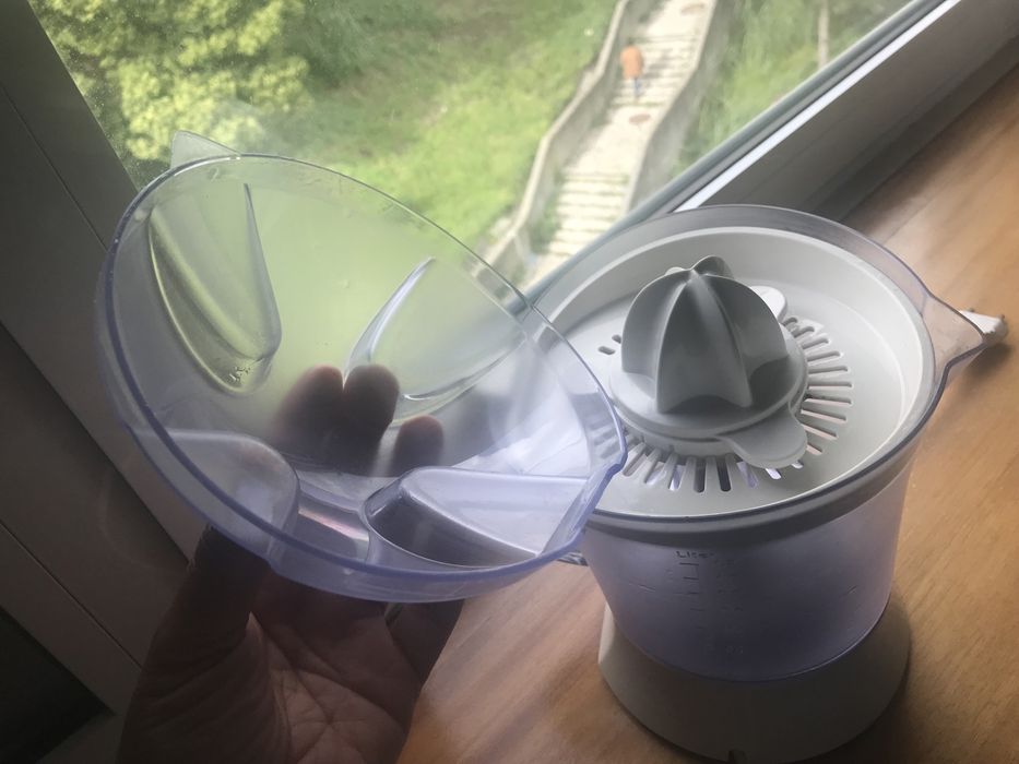 Espremedor citrinos electico