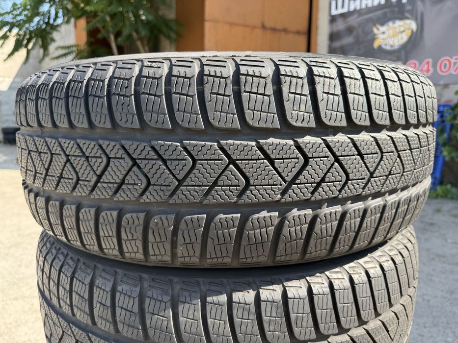 215/55 r17 Pirelli Sottozero 3 Winter 24 год SealInsade