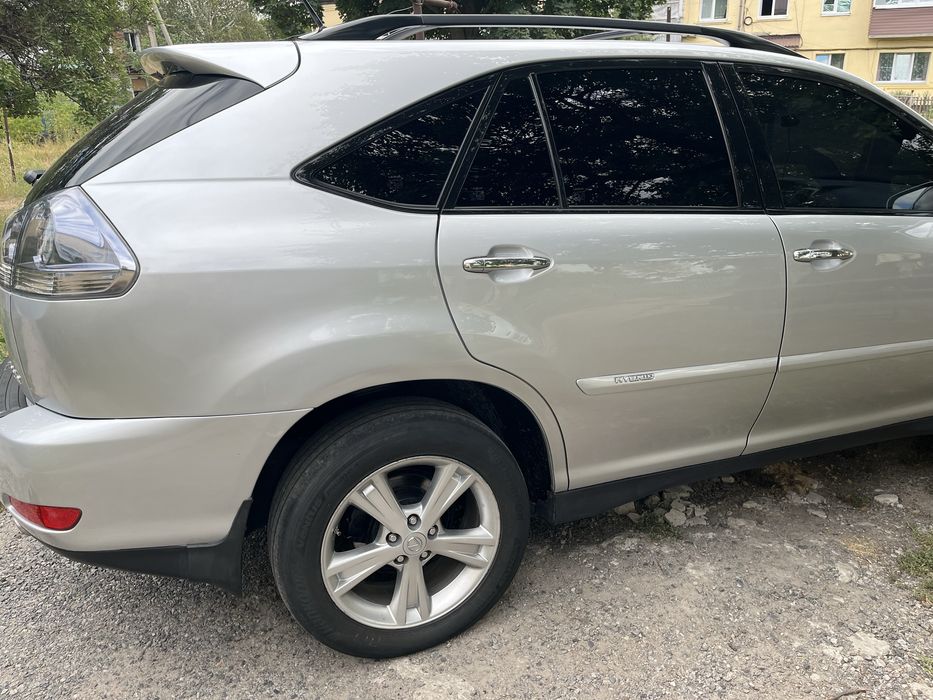Продам Lexus RX400 h