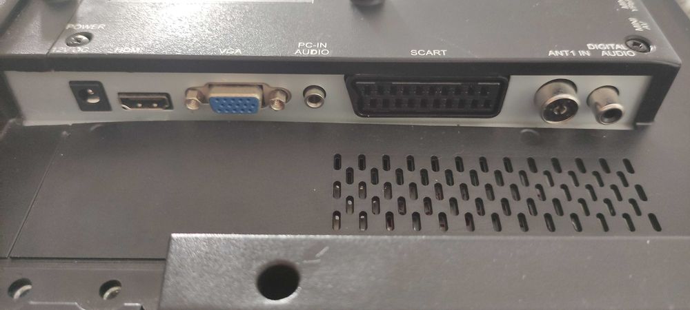 Televisão TV LCD Megasat CTV 16 Plus 12V TDT Cabo e Satélite