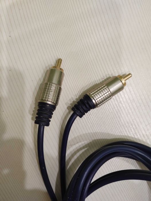 Кабель 2м качественный AUX АУХ 3,5 мм на 2 тюльпана (3.5 mm  - 2 RCA)