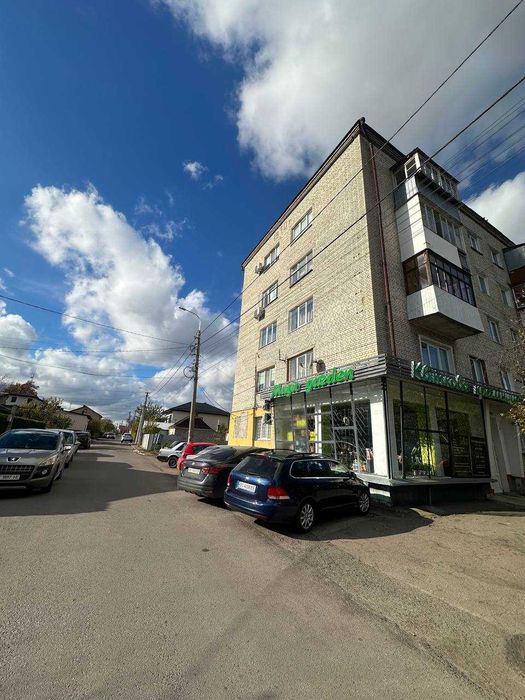 БОЯРКА 53м2 Здам КУТОВЕ приміщення з Панорамними вікнами біля ЗУПИНКИ