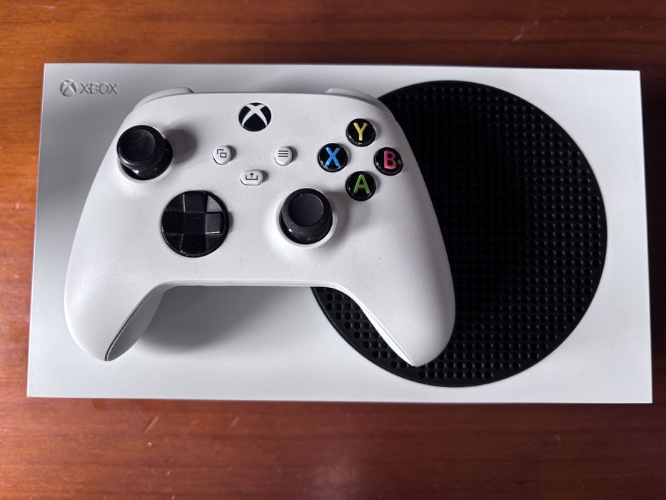 Xbox series S - 512gb com caixa