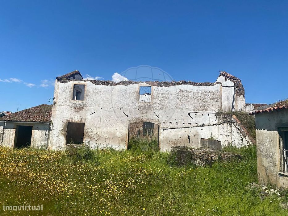 Moradia T0 para venda