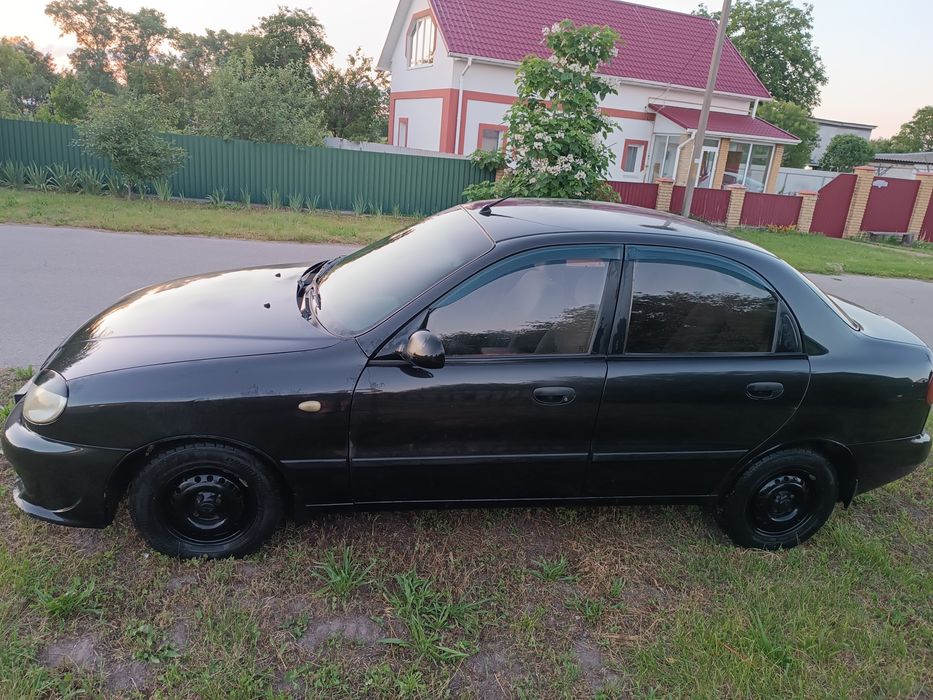 Продам своє авто. 2009р.в. В гарному стані, обезшумлена, салон в чудовому стані, два комплекти гуми, кожного дня в ходу.