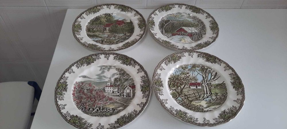 Conjunto Vintage 12 Pratos Johnson Bros "The Friendly Village"