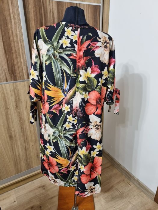 Sukienka Karko w piękne kwiaty