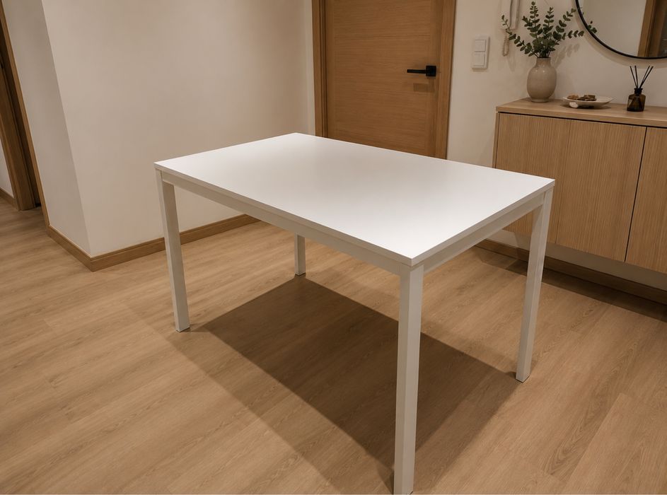 Mesa de jantar VIHALS 125x74cm Branca