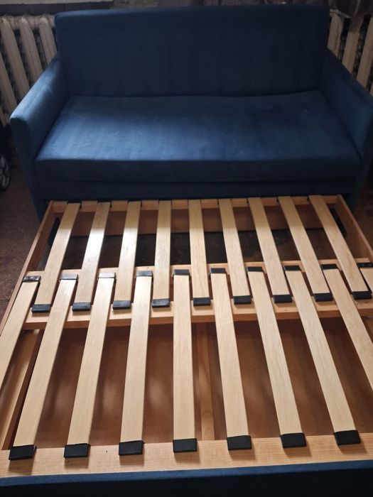 Диван 140×190 б.у. синий