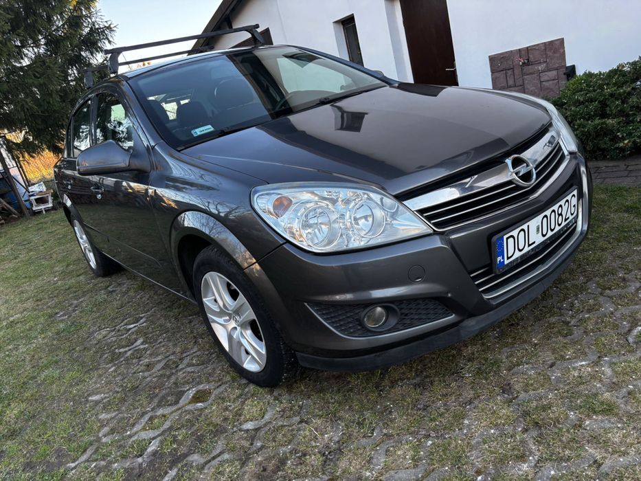 Opel Astra H 2010 1.6