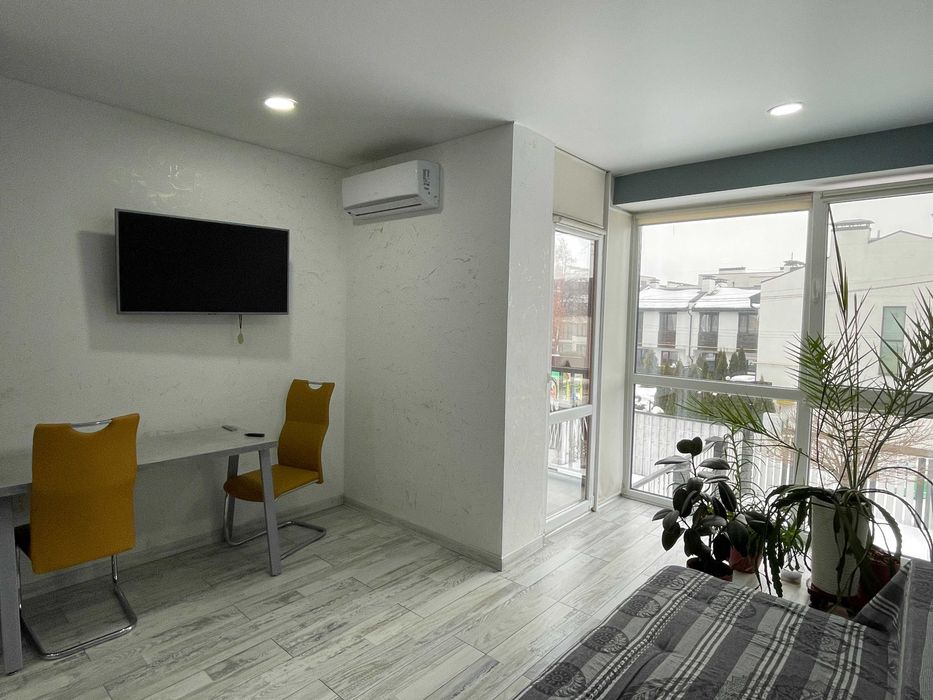Продаж євро 2к квартири 40 м2 з ремонтом, меблями та технікою. Мін. оф