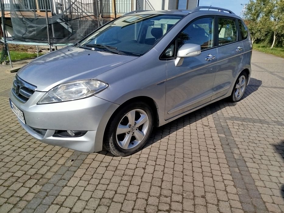 Honda FR-V