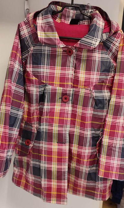 Kurtka przeciwdeszczowa