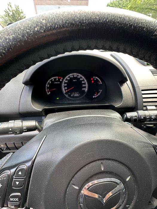 Mazda 5 . Mazda . mazda 5. 7 osób.Zamiana