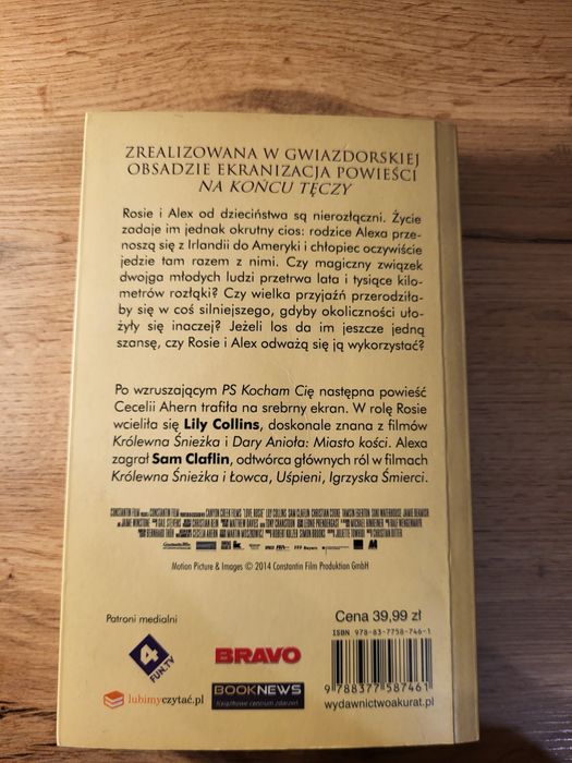 "Love, Rosie" - Cecelia Ahern