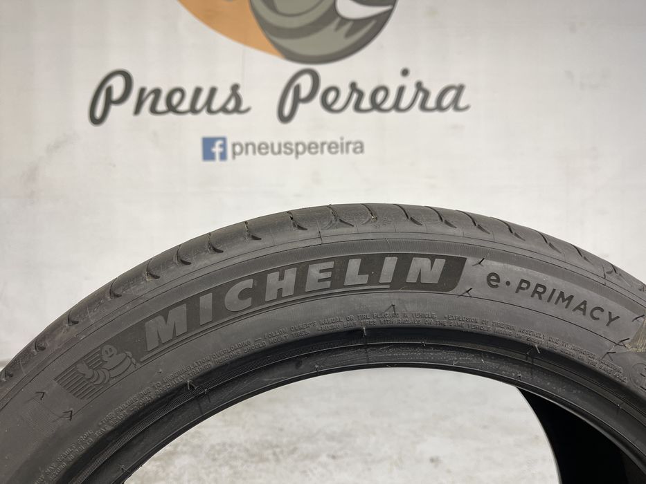 Pneus 235-45r18 Michelin como novos