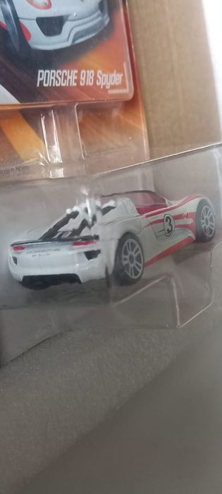 Porsche 918 spyder majorette