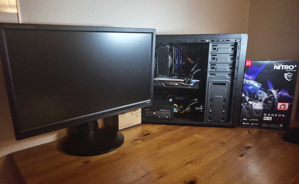 PC Gamingowy RX 580 8GB Nitro+ / i5 4.4 GHz / 24GB RAM / SSD / Komputer z monitorem lub bez