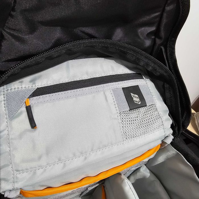 Saco/Mala Fotografia Lowepro Nova 160 AW II