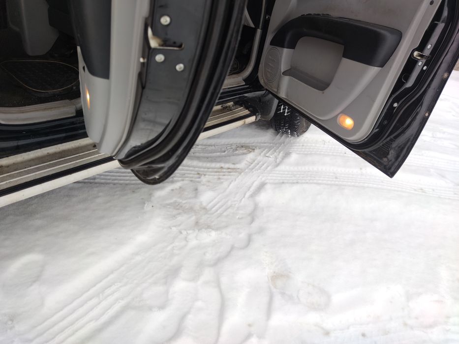 Mitsubishi L200 2009 р 4х4