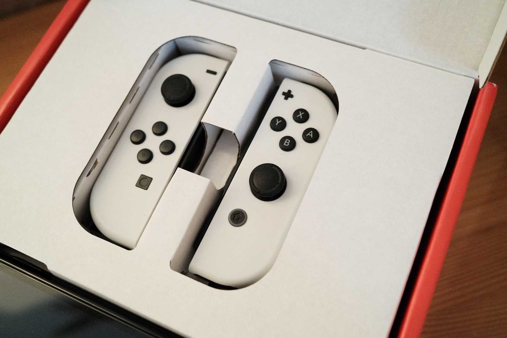 Nintendo Switch OLED (c/ fatura e garantia)