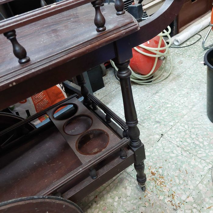 Carrinho bar antigo em madeira para restauro