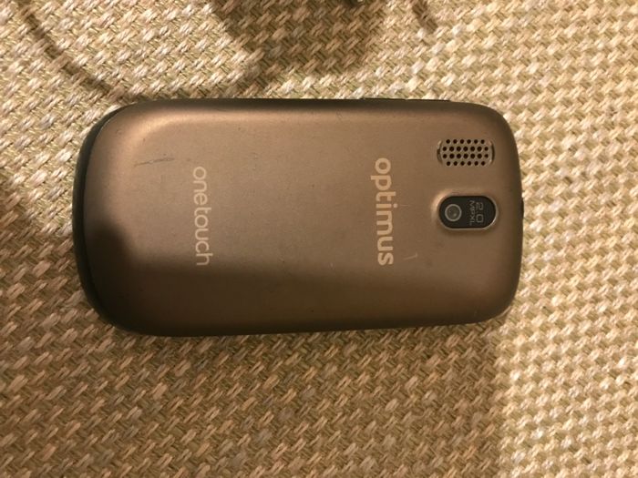 Telemóveis (a funcionar e para peças)