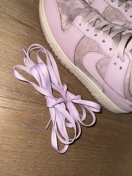 Nike Dunk Low Lace Pack Regal Pink