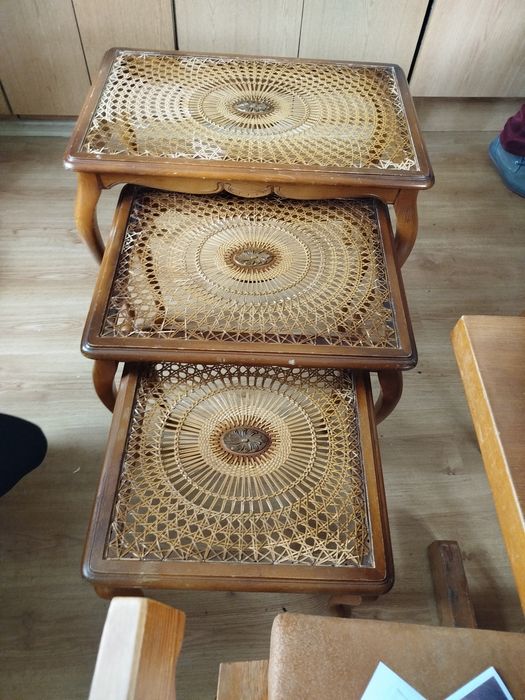 Zestaw 3 stołów drewnianych stylowych