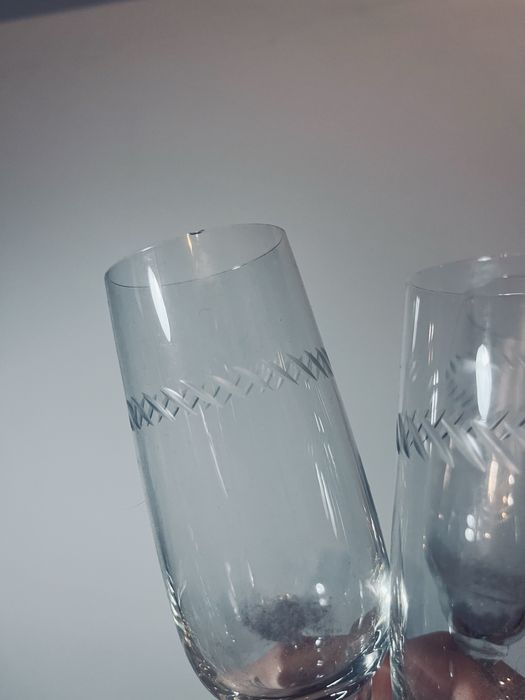Zestaw szklanych pieknych kieliszkow prl retro