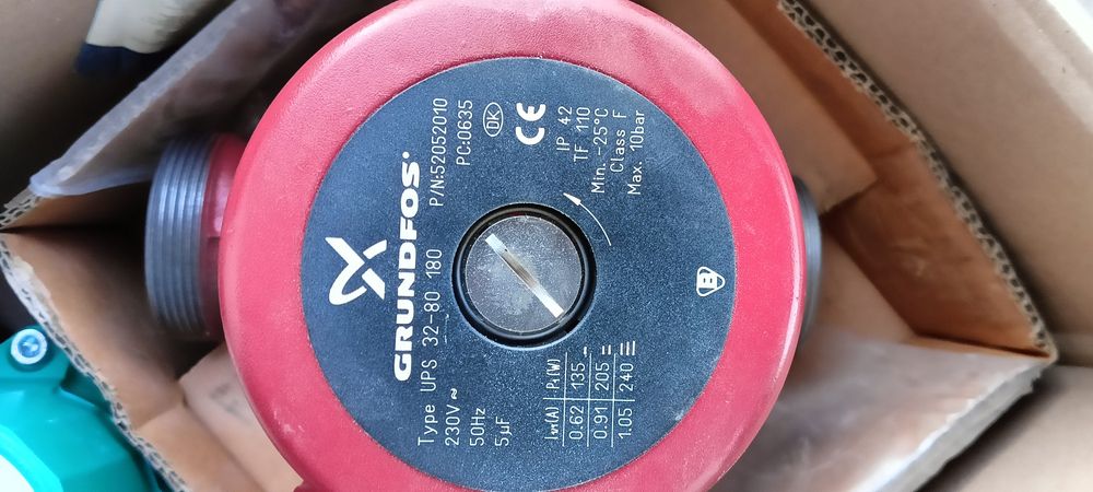 Pompa obiegowa Grundfost  UPS 32/80/180 Wilo STG 25/4 Nowa nieużywana