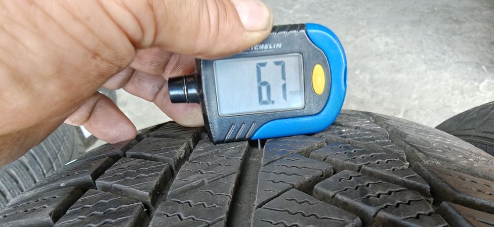 255/55r19 Continental Wintercontact TS 850P dot.3523