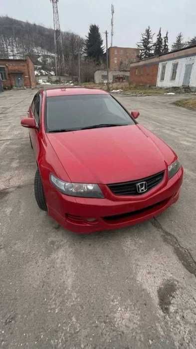 Капот на Авто Honda Accord 2006-2008 р. В наявності