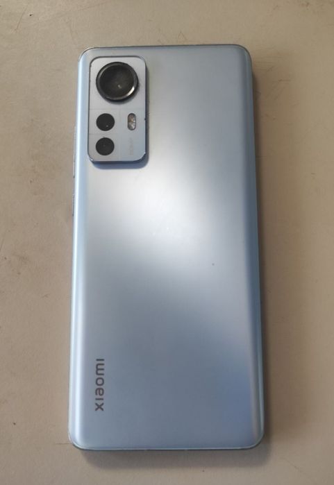 Xiaomi 12  ОЗУ 16 gb / 256gb